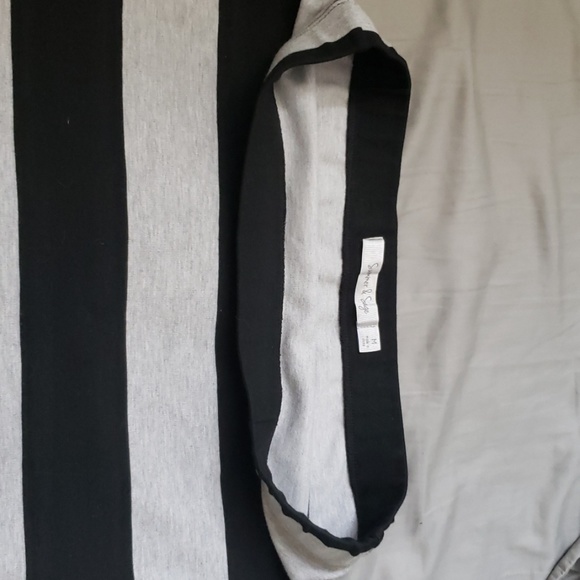 Pencil Skirt - Picture 2 of 2